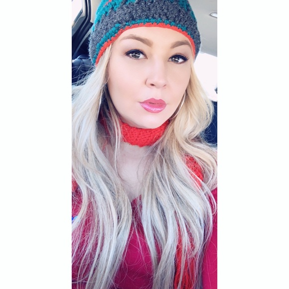 Meet your Posher, Fallon - Picture 1 of 1